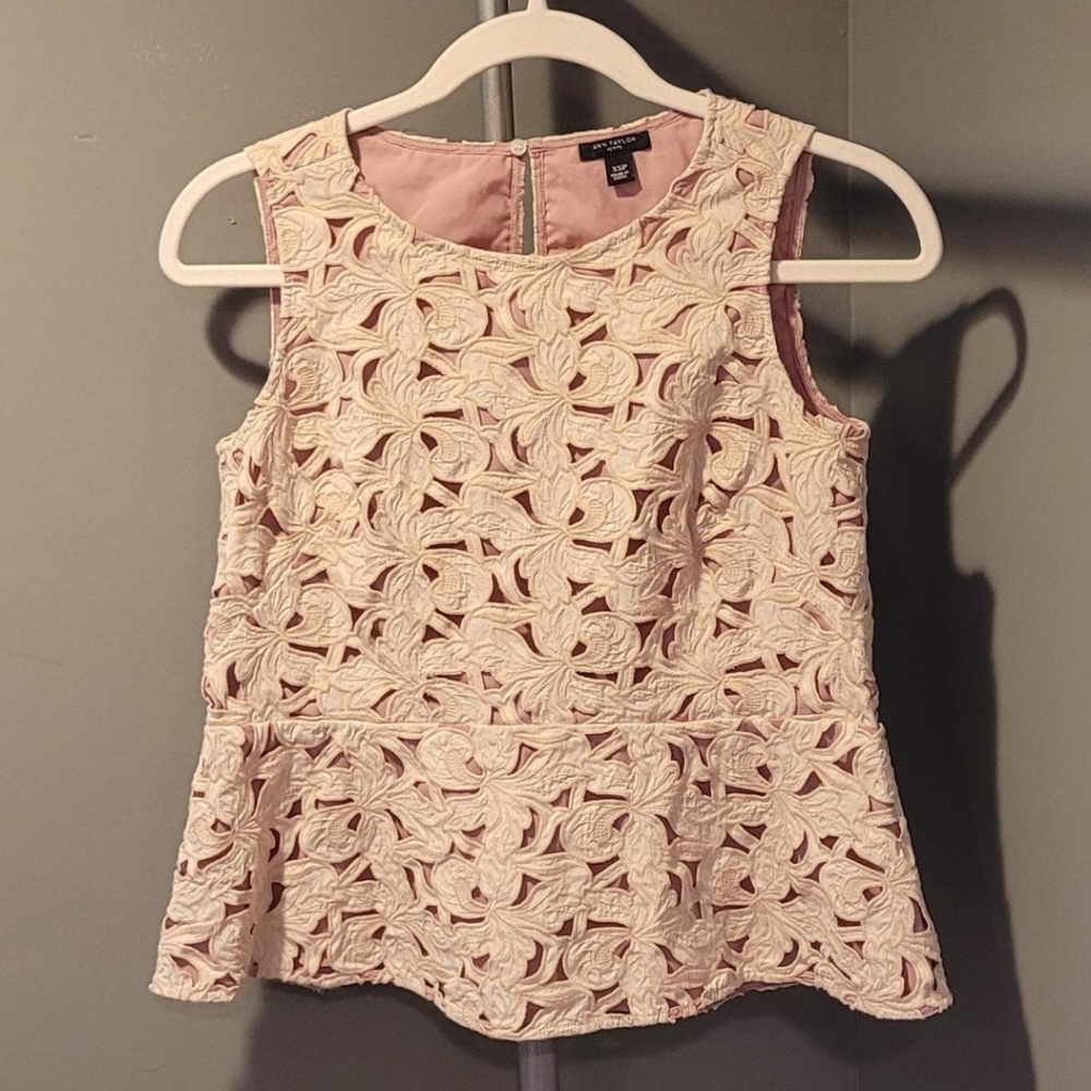 Ann Taylor Floral Sleeveless Blouse